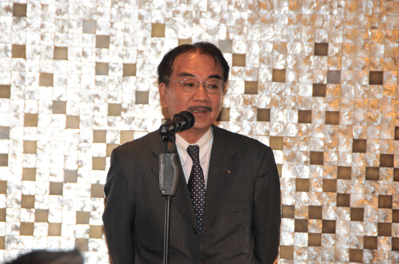 書道家安田舞さんと共に第1回会員親睦会を開催しました